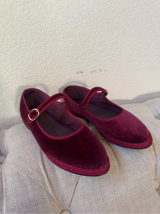 Flabelus Shoes - Burgundy Velvet Mary Jane Flats with Buckle Strap